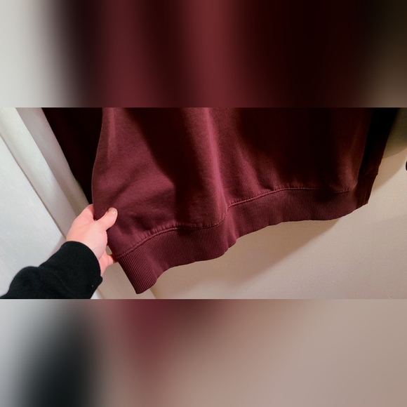 Calvin Klein Sweatshirt - size XL - Picture 6 of 12